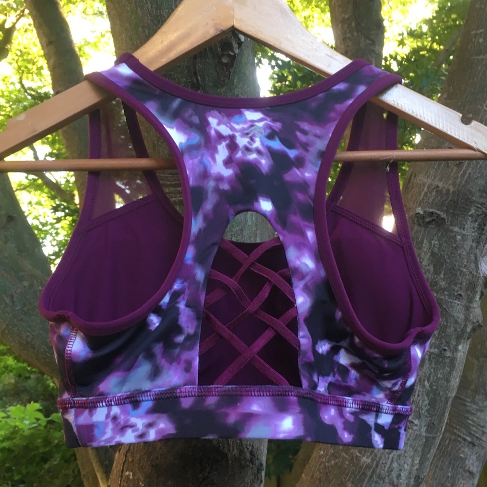 Ideology Sports Bra: criss-cross back NWOT